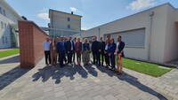 Liceo Quadri gruppo autorità Foto 4